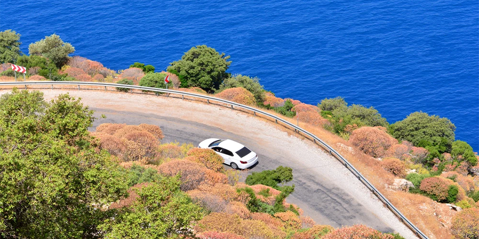 Planning to Rent a Car in Antalya? Here's What to Know for Daily & Weekly Options