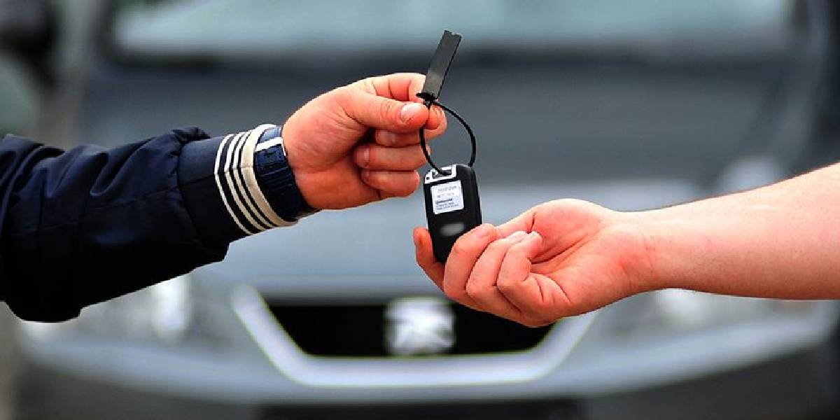 What Factors Affect Car Rental Prices?