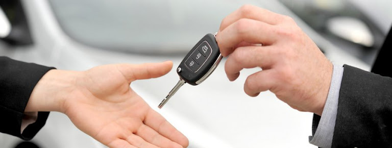 Differences Between Car Rental in Summer and Winter Seasons